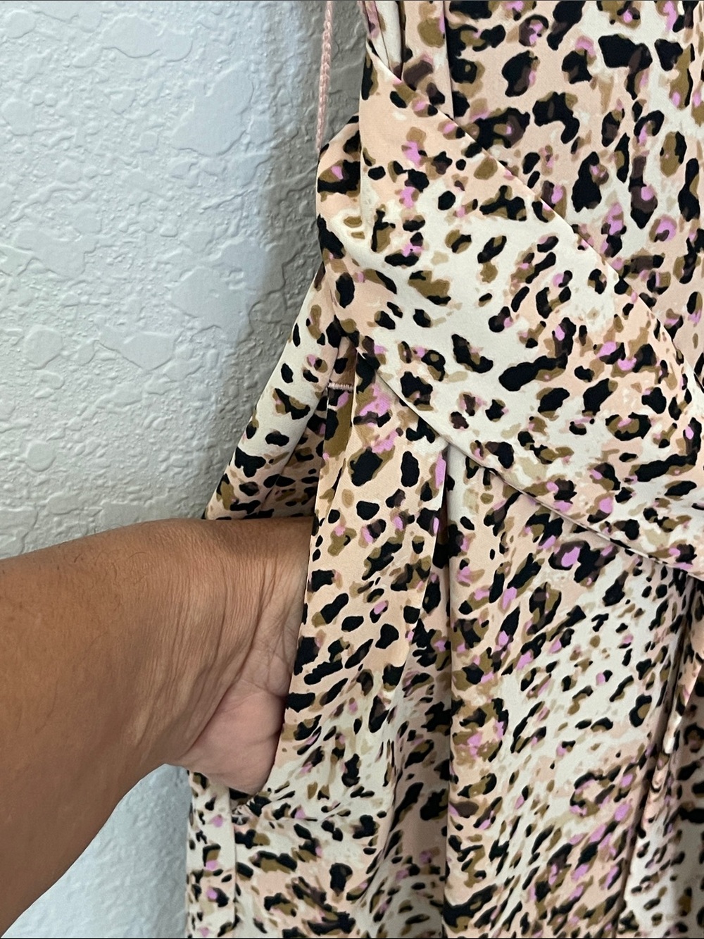 Chico’s Animal Print Belted Tiered Maxi Shirt Dress Size 1 8/10 - Picture 4 of 7